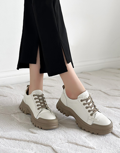 [소가죽] 맥퀸 스니커즈 4cm (731X2)