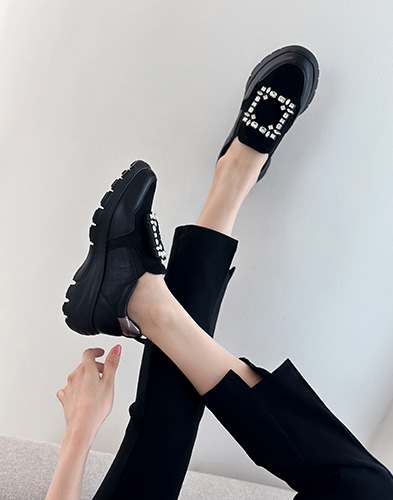 도시 무드 심플 스니커즈 감각적인 컬러감 (상품번호: UR-5216)