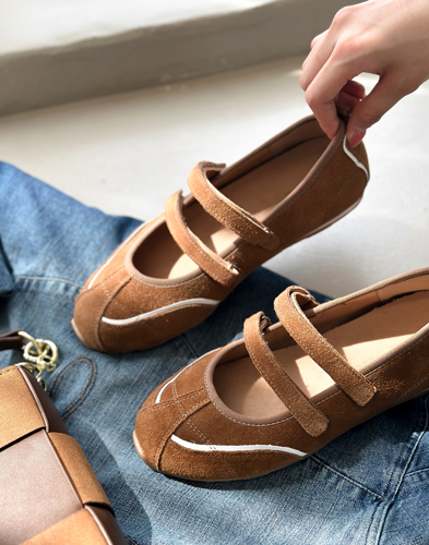 깔끔한 디자인의 워킹화 데일리 운동에 딱! (상품번호: KM-3378)