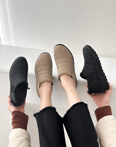 부드럽고 탄력 있는 트레이닝화 편안하면서 스타일리시 (상품번호: SN-4802)